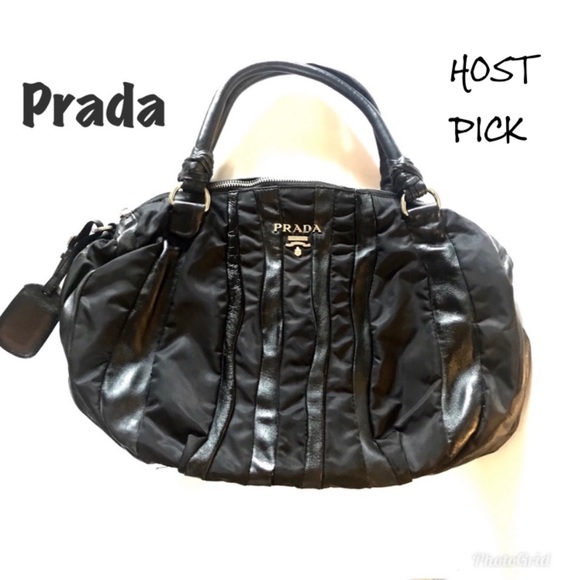 Prada Handbags - PRADA LEATHER & NYLON BAG 💼 HP🙌